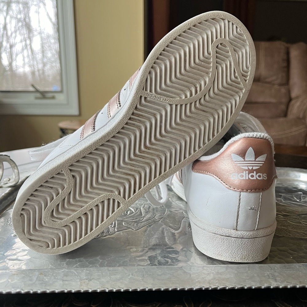 Women's Adidas Originals Superstar Rose Gold Metallic Sneakers - Picture 2 of 7